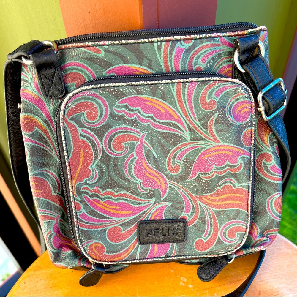 Previously loved crossbody Relic bag